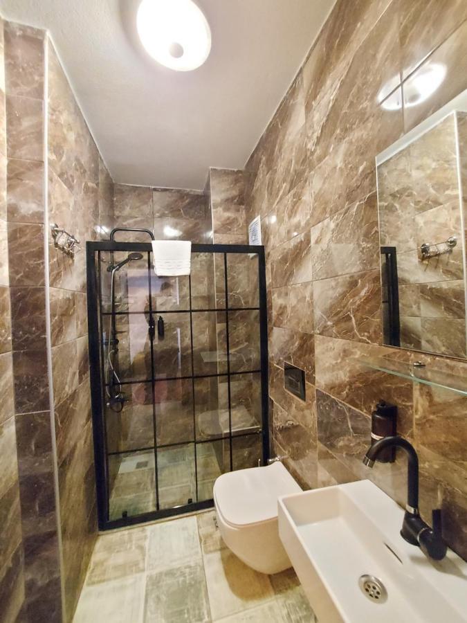 Mates Port Hotel Istanbul Ngoại thất bức ảnh