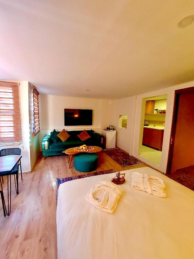 Mates Port Hotel Istanbul Ngoại thất bức ảnh