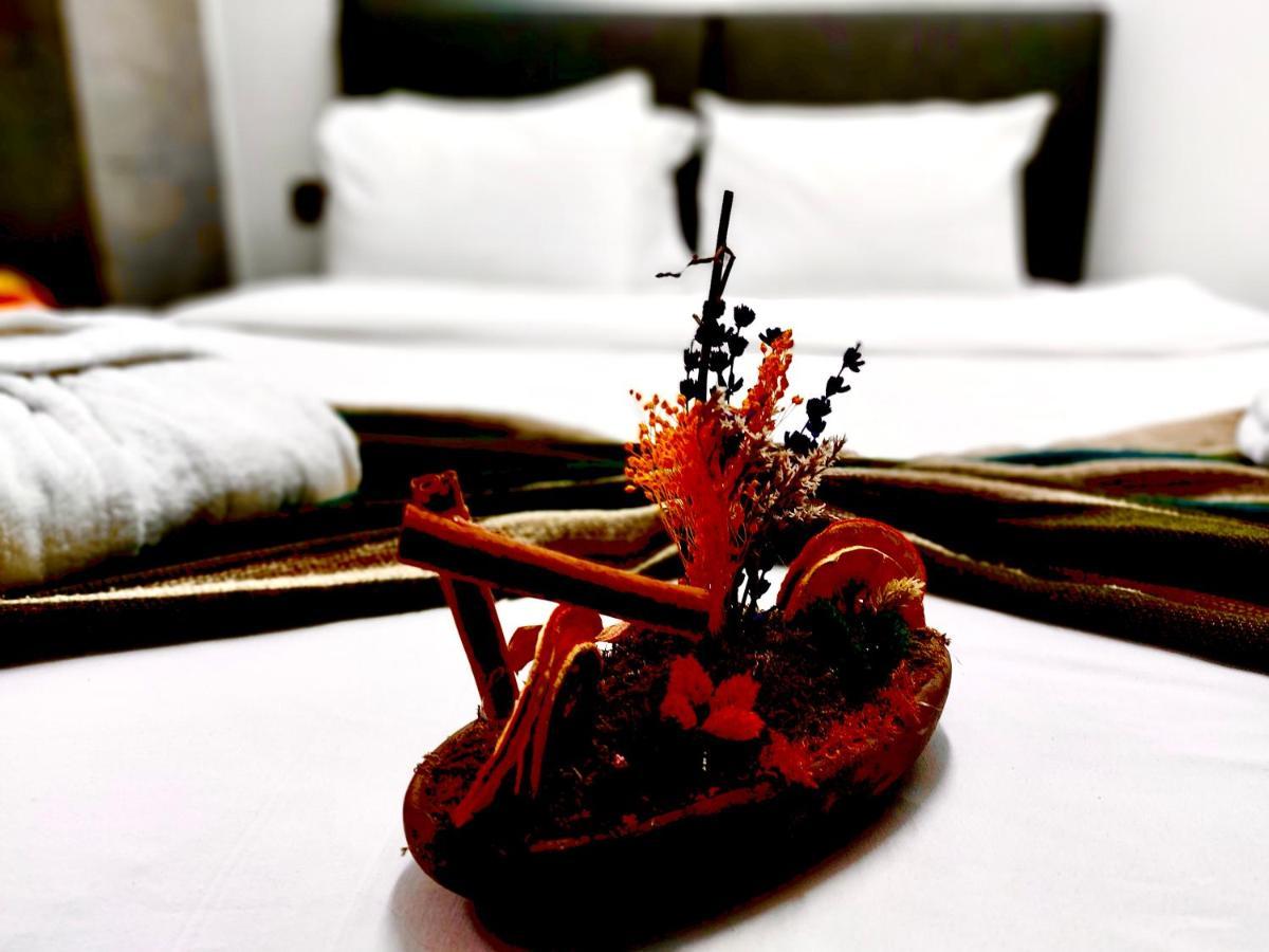 Mates Port Hotel Istanbul Ngoại thất bức ảnh